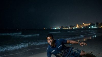 حارس شاطىء بقلم انجي الخطيب 