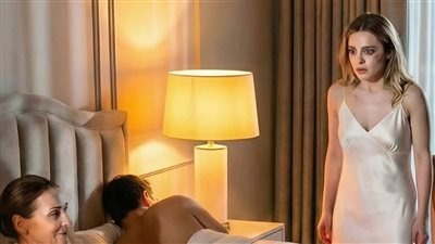 في ليلة زفافي تخليت عن سريري لأجل حماتي 